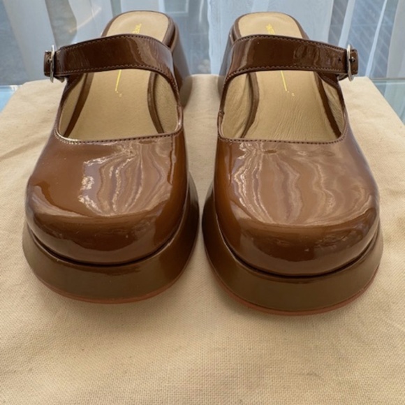 INTENTIONALLY BLANK Mary Jane Mules 'NEW' Brown Patent Leather - US 7 - Picture 2 of 9